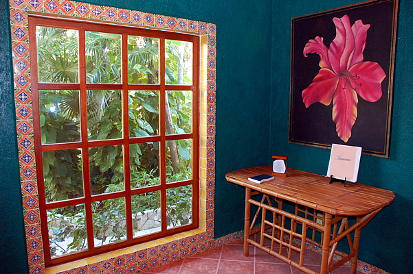 Main Entry Hall-Thumbnail
