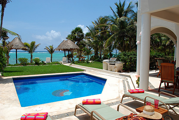 Las Conchas, Swimming Pool-Thumbnail