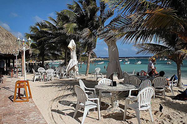 Lol Ha, Beachfront Restaurant Bar-Thumbnail