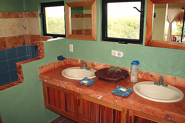 Guest Bath-Thumbnail