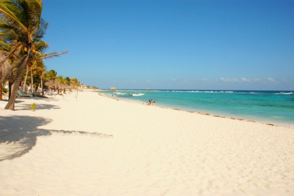 Aventuras Akumal Beach-Thumbnail