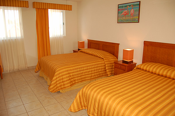 Tan Ik Beachfront Condos, Half Moon Bay, Akumal.-Thumbnail