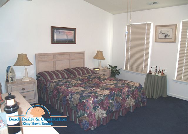 Queen Bedroom 2
