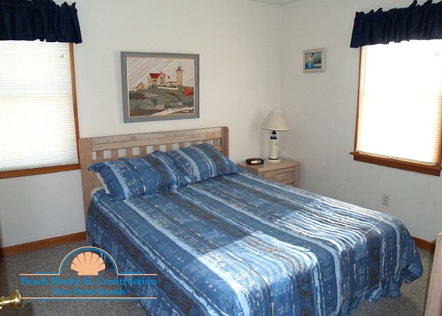 Queen Bedroom 2