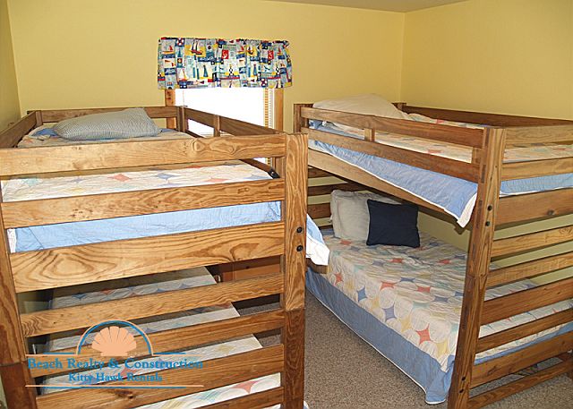 Bunk Bedroom