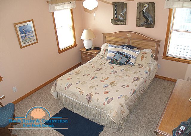 Queen Bedroom