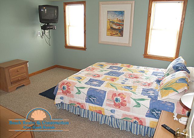 King Bedroom 2