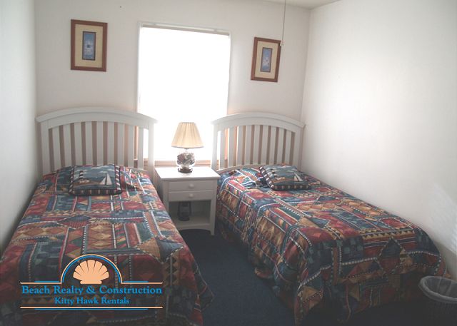 Twin Bedroom