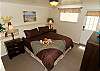 king sized bedroom