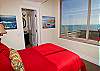 Carlsbad Beach Rental - Oceanfront Bedroom, 1 queen