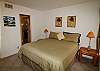 Bedroom, en suite bath, TV