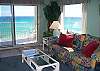 SL 505 Beatiful beachfront, corner unit- boardwalk beach access, BBQ, pool