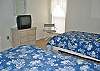 Bedroom 2 - additional view.