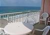 Homey beachfront condo- 3 TVs, internet, pool, hot tub