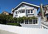 1215 E Balboa
