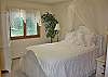 Guest Room-Thumbnail
