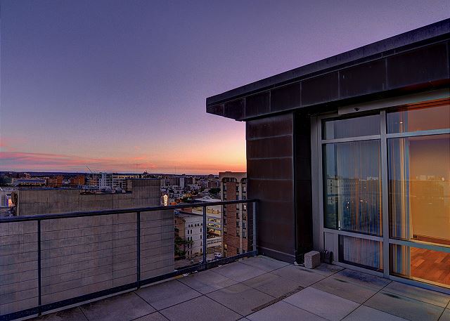 Condos After Dark 100 Wisconsin Avenue >> Madison Wi United States Madison Capitol Penthouse The Conger Condos After Dark 100 Wisconsin Avenue >> Madison Wi United States Madison Capitol Penthouse The Conger