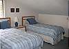 bedroom w/ twins