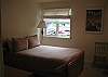 bedroom w/ double