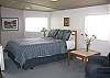 upper loft w/ queen bed