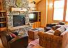 Great flat screen TV and gas fireplace!