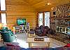 Cabin style home close to the Sunriver Village mall. Easy walk to pick up snacks for the game