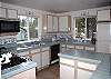 Enjoy yourself preparing meals in this fully equipped kitchen!