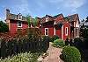 Red Cottage in Historic Oxford District - Walk to Everything