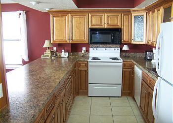 Surfmaster 307 - Kitchen