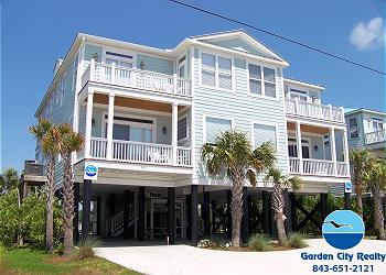Special: Homes - Property: Manta Ray Mansion
