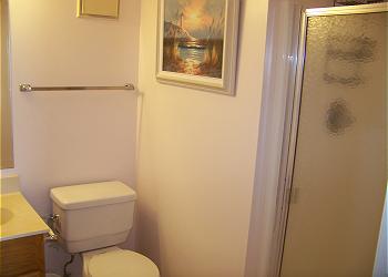OC202-Bathroom1