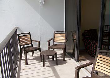 R702-Balcony