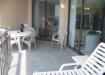 Surfmaster1008-Balcony