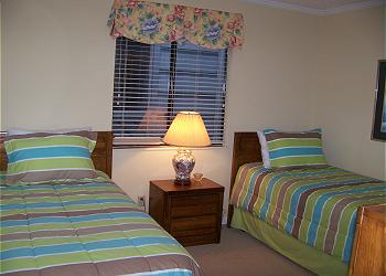 Seasider302-Bedroom2