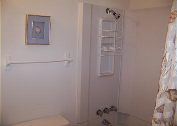 Compass Rose 21 - Bathroom 1
