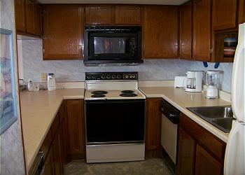 Surfmaster-805-Kitchen