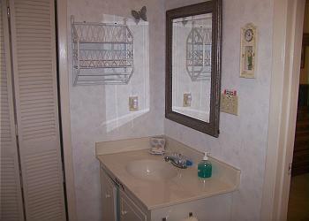 Drifter 104-Bathroom 1