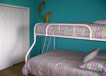 HE601-Bedroom2