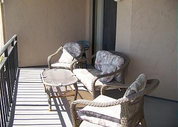 Surfmaster111-Balcony
