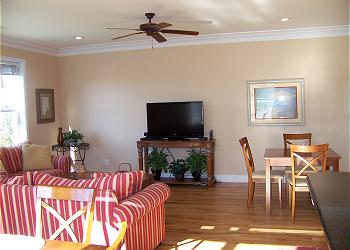 Manta Ray-Living Area