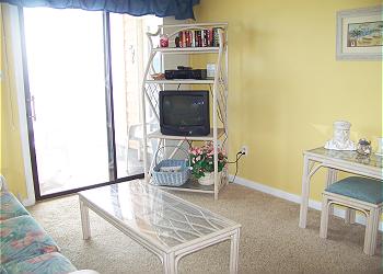 BH216-LivingArea