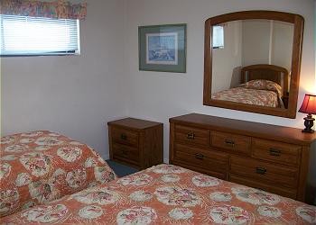 A1003-Bedroom3