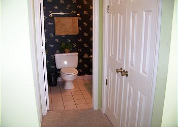 HEPHB-Bathroom 1