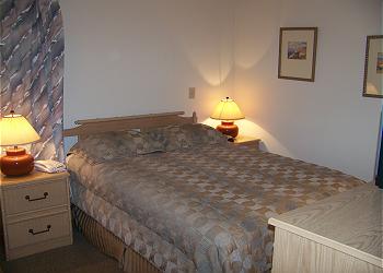 SeaMystique206-Bedrom1