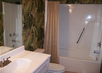 HEPHB-Bathroom 3