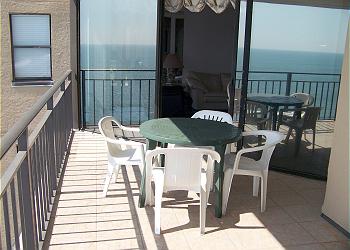 Surfmaster-805-Balcony