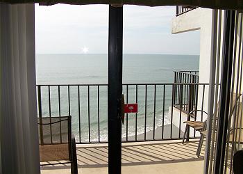 R810-LivingArea