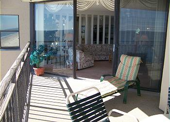 Surfmaster705-Balcony