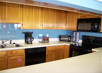 Surfmaster 412 - Kitchen