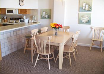 M110-DiningArea